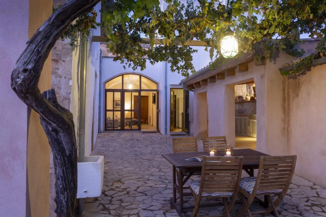 Ca Sa Padrina Villa Llucmajor  0*, Llucmajor (Mallorca) Spain